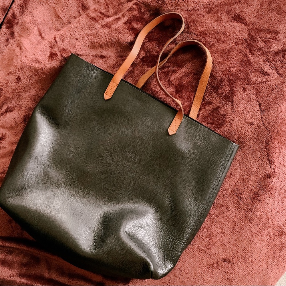 Madewell | The Transport Tote in True Black Brown
